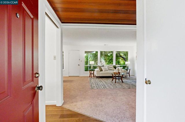 1356 1356 El Curtola Blvd, Lafayette, CA 94549