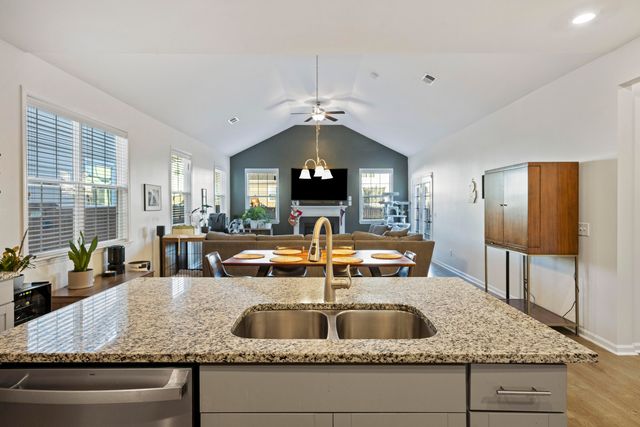 622 Pendleton Drive, Moncks Corner, SC 29461