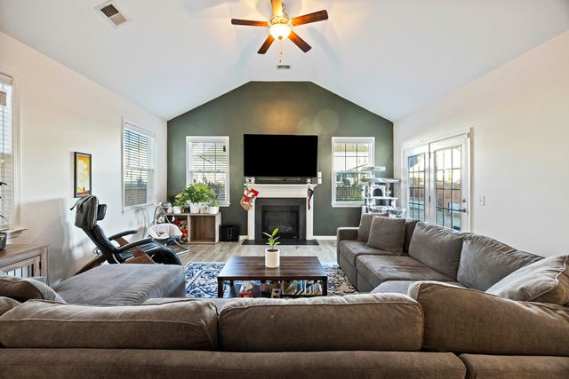 622 Pendleton Drive, Moncks Corner, SC 29461