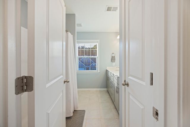 622 Pendleton Drive, Moncks Corner, SC 29461