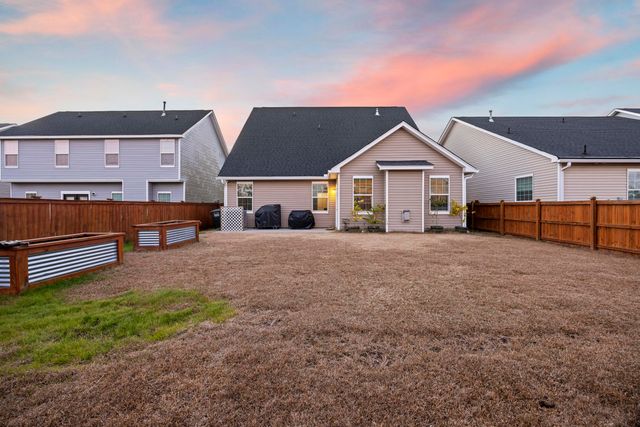 622 Pendleton Drive, Moncks Corner, SC 29461
