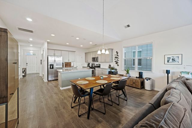 622 Pendleton Drive, Moncks Corner, SC 29461