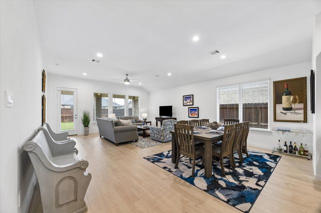 2307 Cool Greens Street, Richmond, TX 77406