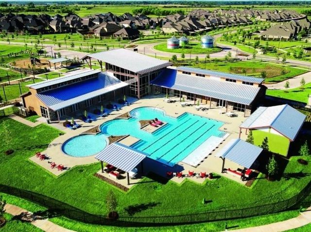 2307 Cool Greens Street, Richmond, TX 77406