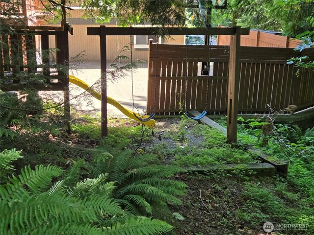 100 210th Avenue NE, Sammamish, WA 98074