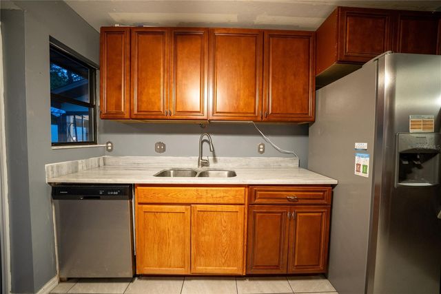 3601 NE 17TH LANE, Ocala, FL 34470