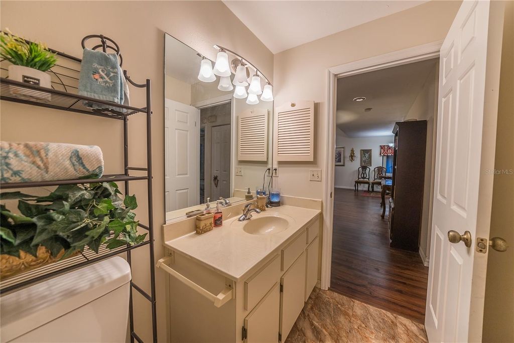 Image 25 of property listing at 3601 NE 17TH LANE, Ocala, FL 34470