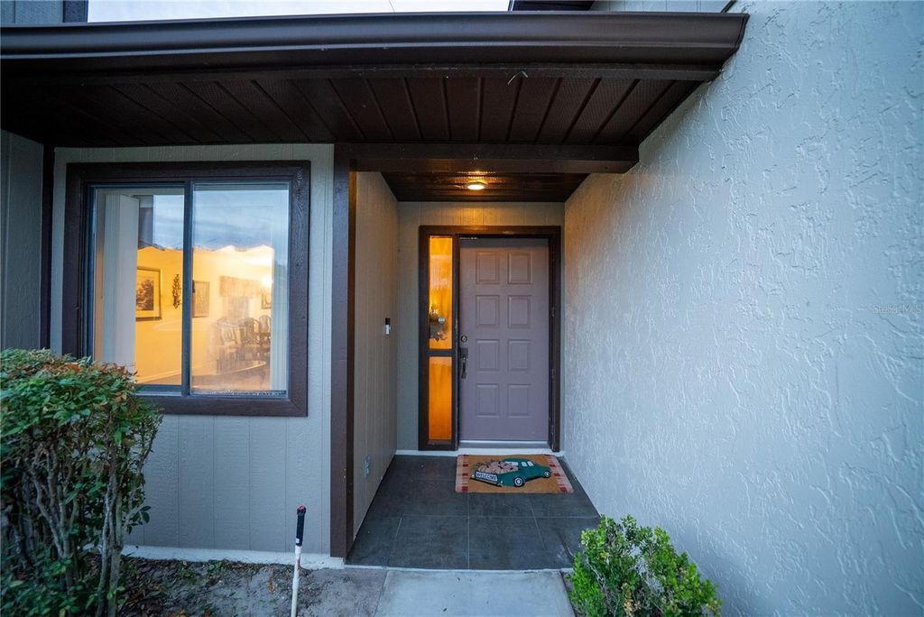 Image 4 of property listing at 3601 NE 17TH LANE, Ocala, FL 34470