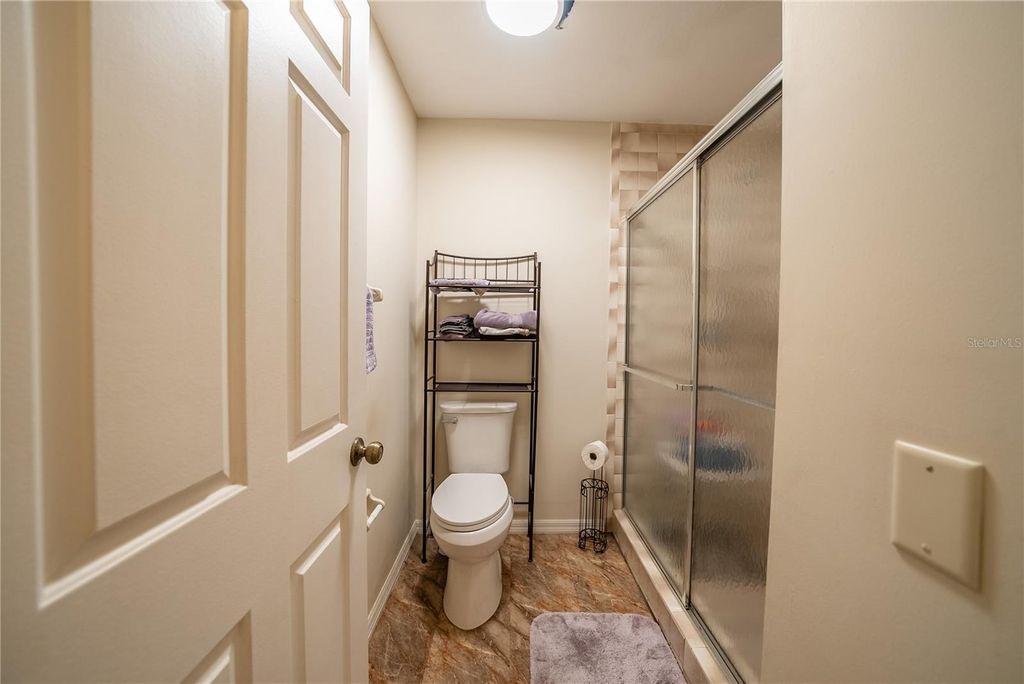 Image 31 of property listing at 3601 NE 17TH LANE, Ocala, FL 34470