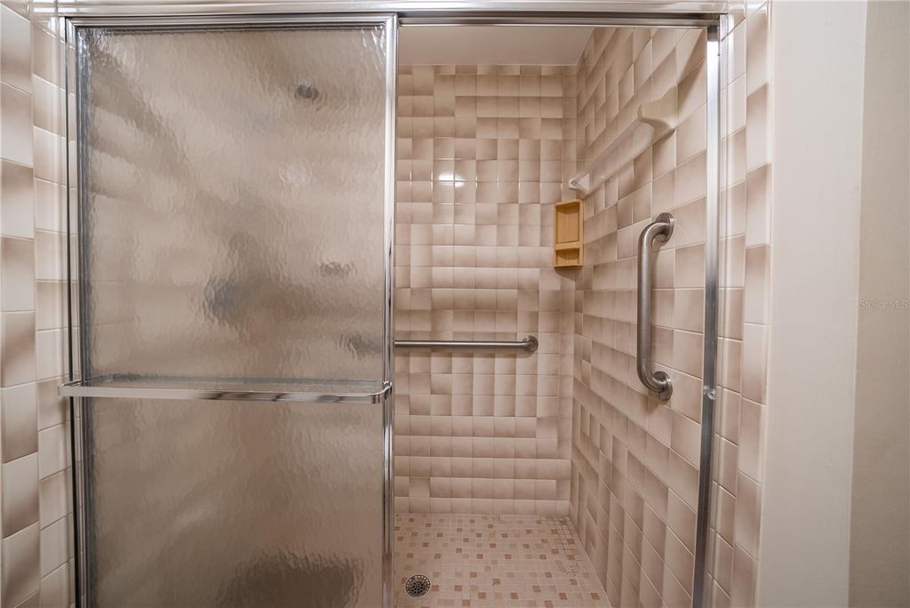 Image 32 of property listing at 3601 NE 17TH LANE, Ocala, FL 34470