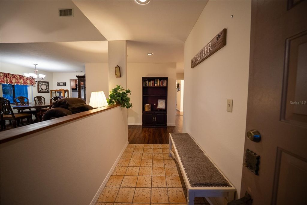 Image 5 of property listing at 3601 NE 17TH LANE, Ocala, FL 34470