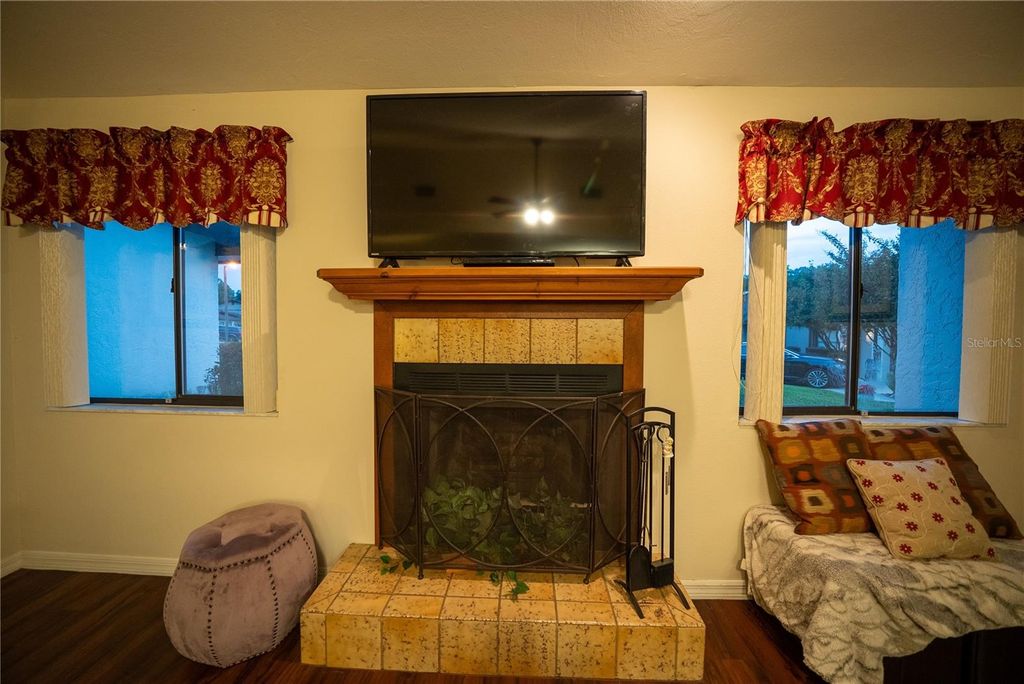 Image 10 of property listing at 3601 NE 17TH LANE, Ocala, FL 34470