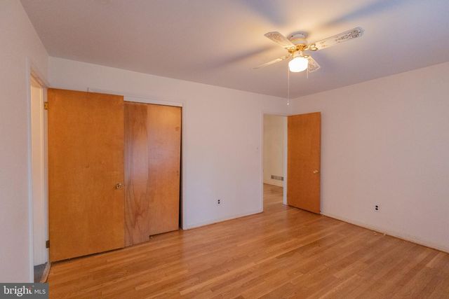 807 SEVILLE AVE, Wilmington, DE 19809