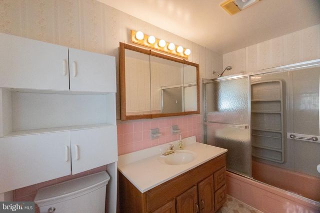 807 SEVILLE AVE, Wilmington, DE 19809