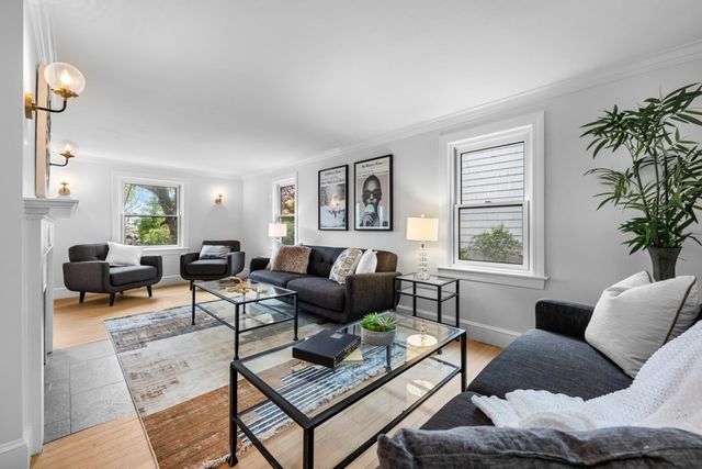 127 Prospect St, Wellesley, MA 02481