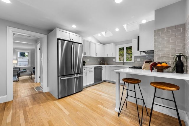 127 Prospect St, Wellesley, MA 02481