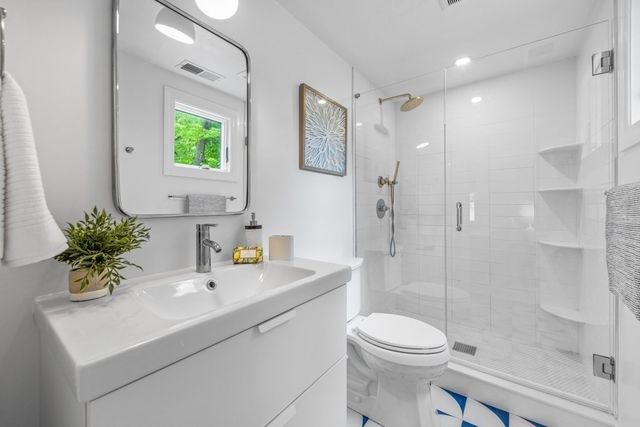 127 Prospect St, Wellesley, MA 02481