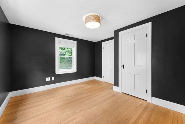 127 Prospect St, Wellesley, MA 02481
