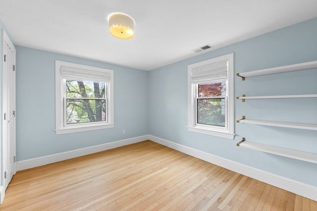 127 Prospect St, Wellesley, MA 02481