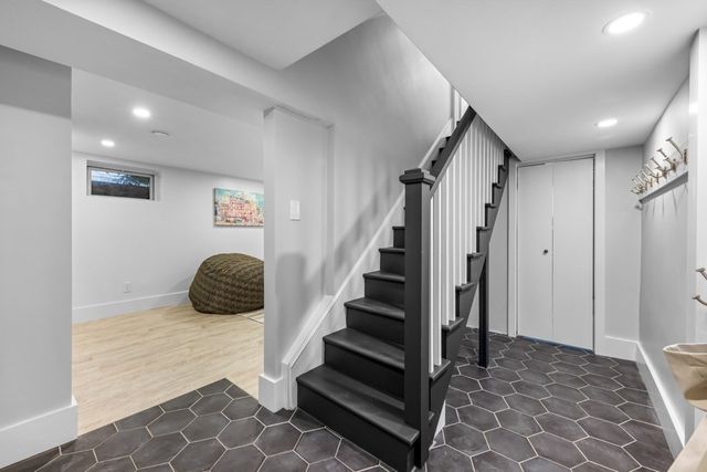 127 Prospect St, Wellesley, MA 02481