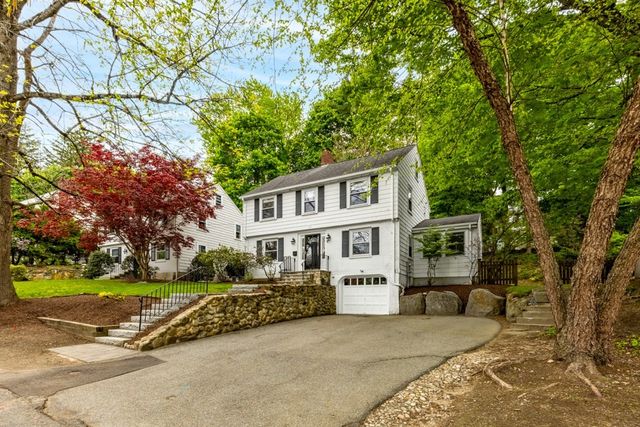 127 Prospect St, Wellesley, MA 02481