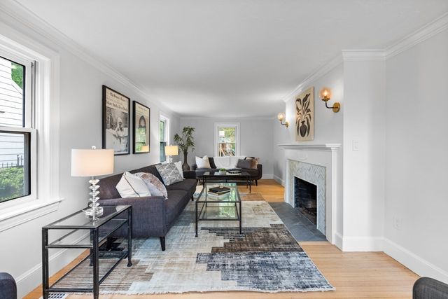 127 Prospect St, Wellesley, MA 02481