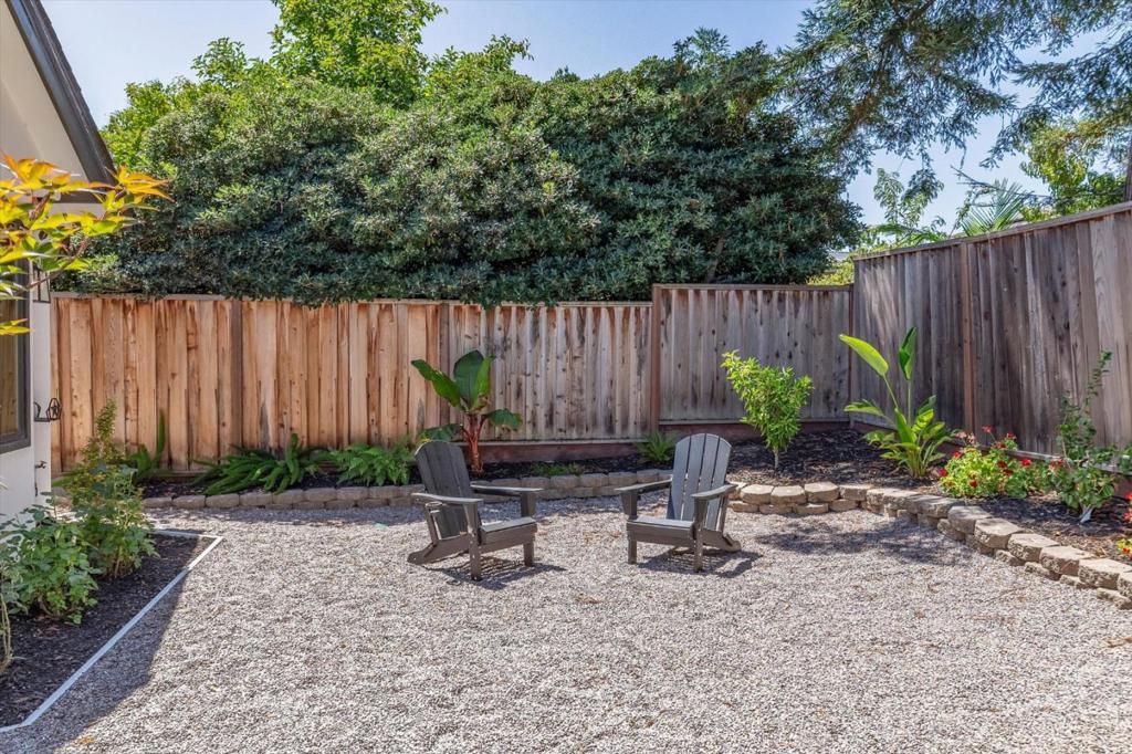 Image 31 of property listing at 1001 Shadow Brook Drive, San Jose, CA 95120