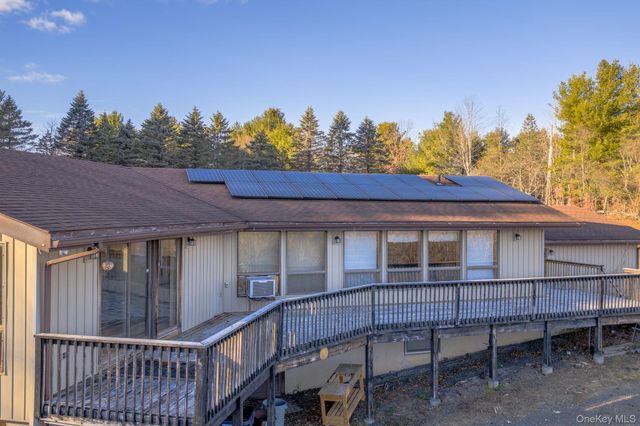 137 Highview Terrace, Bloomingburg, NY 12721