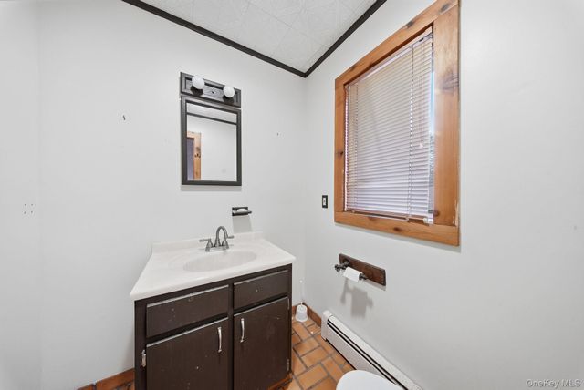 137 Highview Terrace, Bloomingburg, NY 12721