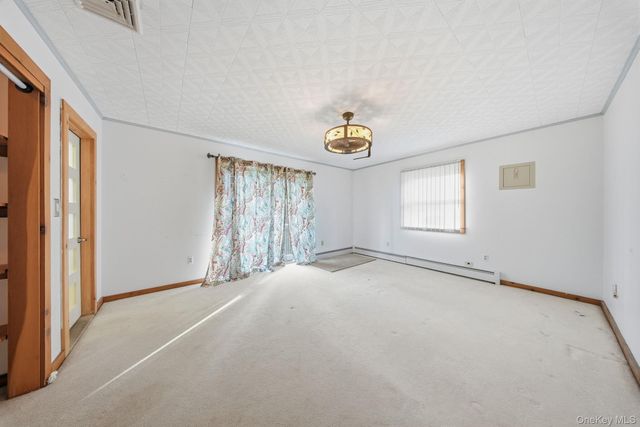 137 Highview Terrace, Bloomingburg, NY 12721