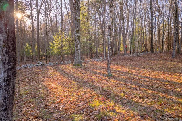 137 Highview Terrace, Bloomingburg, NY 12721