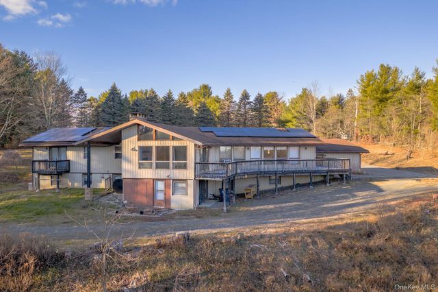 137 Highview Terrace, Bloomingburg, NY 12721