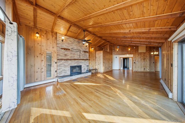 137 Highview Terrace, Bloomingburg, NY 12721