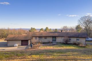 137 Highview Terrace, Bloomingburg, NY 12721