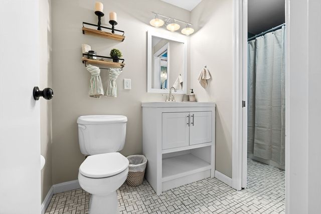 167 Village Post Rd 167, Danvers, MA 01923