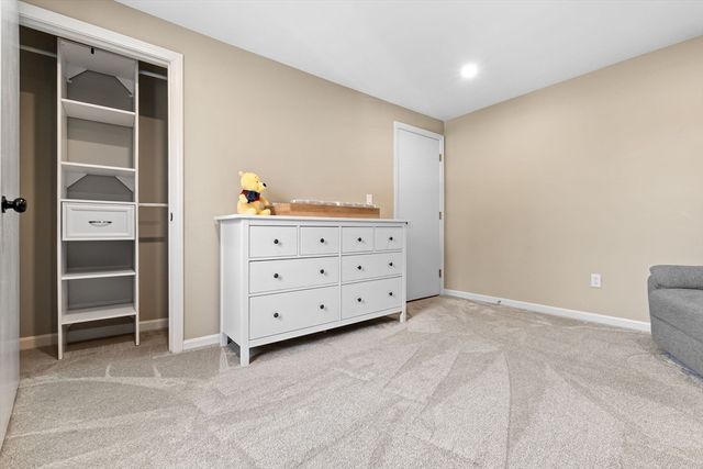 167 Village Post Rd 167, Danvers, MA 01923