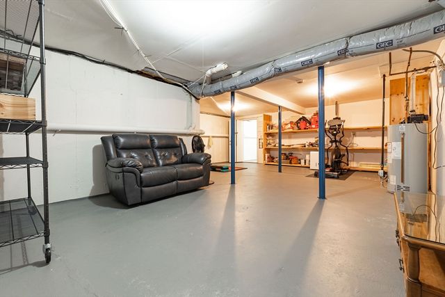 167 Village Post Rd 167, Danvers, MA 01923