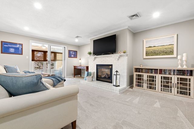 167 Village Post Rd 167, Danvers, MA 01923