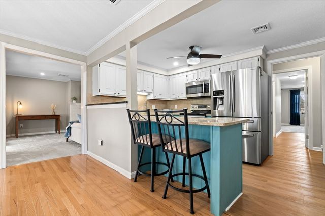 167 Village Post Rd 167, Danvers, MA 01923