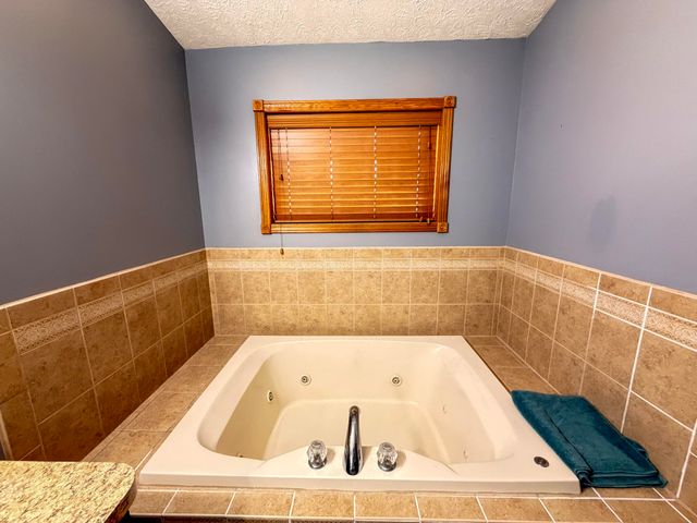1115 Lakeside Drive, Hobart, IN 46342