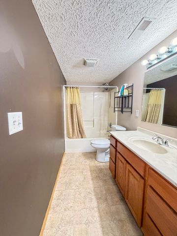 1115 Lakeside Drive, Hobart, IN 46342