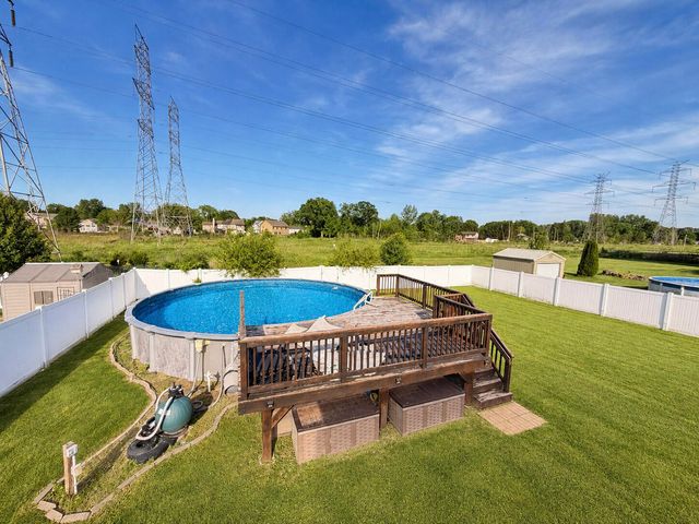 1115 Lakeside Drive, Hobart, IN 46342