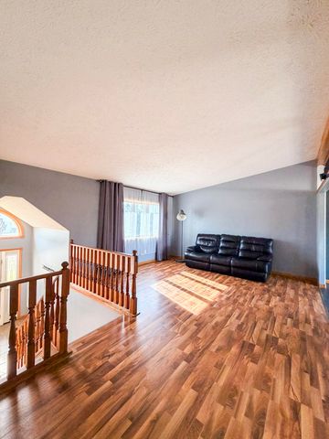 1115 Lakeside Drive, Hobart, IN 46342