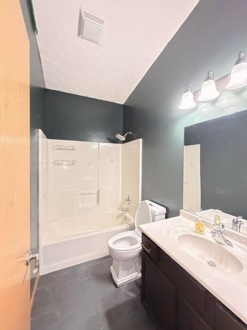 1115 Lakeside Drive, Hobart, IN 46342