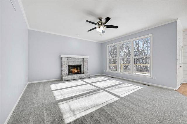 8605 W 152nd Terrace, Overland Park, KS 66223