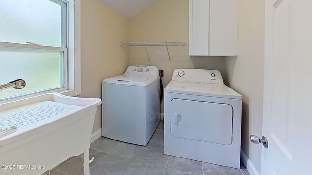 1844 THACKER Avenue, Jacksonville, FL 32207