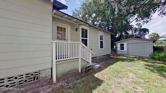 1844 THACKER Avenue, Jacksonville, FL 32207