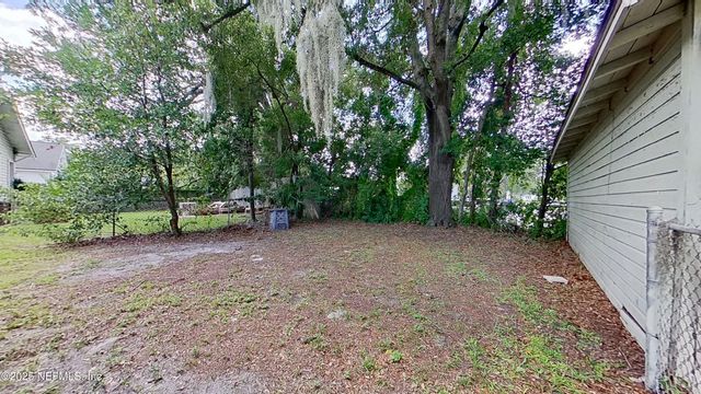 1844 THACKER Avenue, Jacksonville, FL 32207