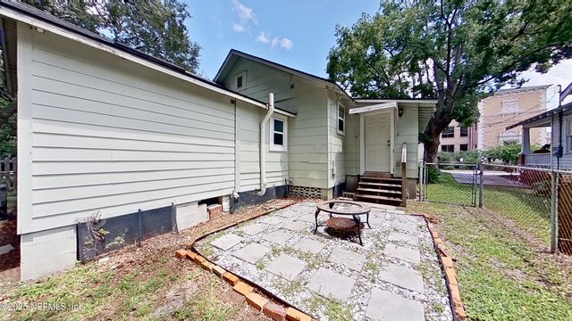 1844 THACKER Avenue, Jacksonville, FL 32207