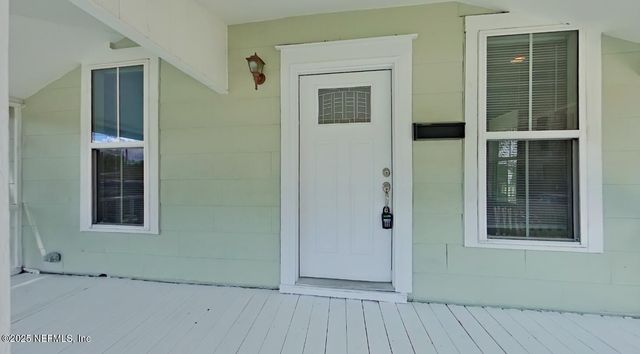 1844 THACKER Avenue, Jacksonville, FL 32207